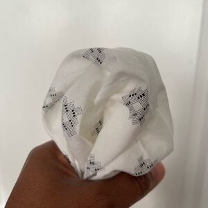 Cotton Pocket Square White Gray/Black design Sz OS